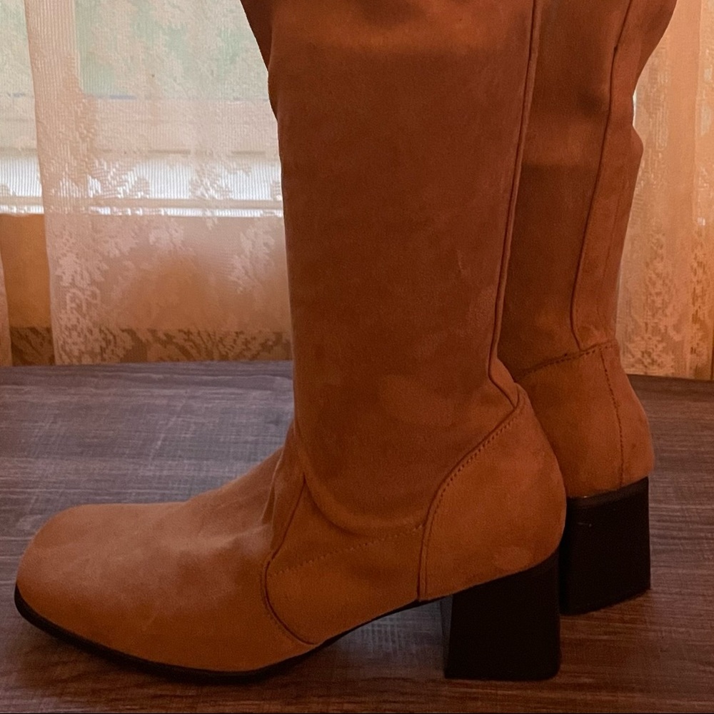 Size 6 high heels